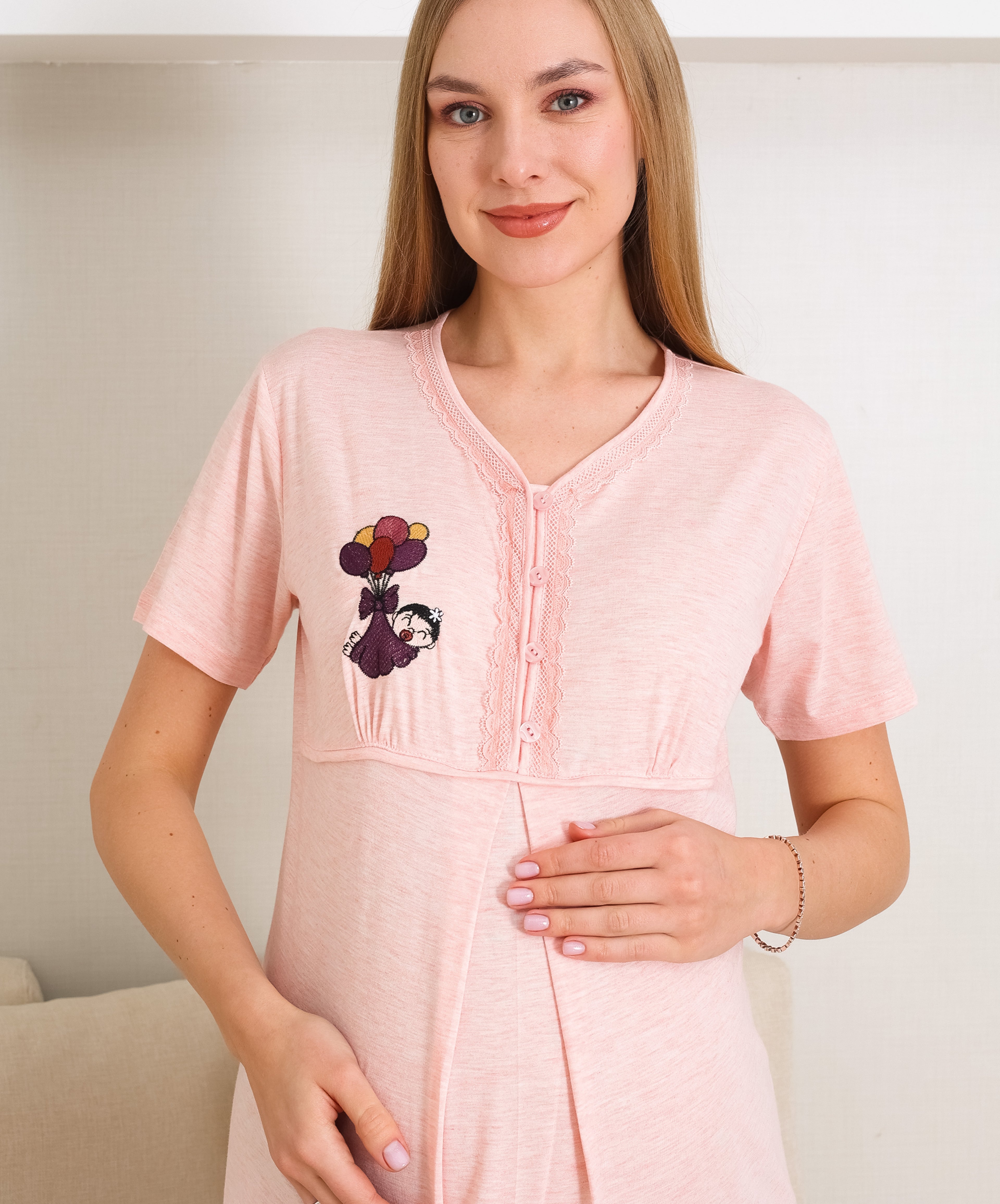 Lohusa Gecelik ve Sabahlıklı Hamile Gecelik / Kısa Kollu, Nakışlı Gecelik ve Desenli Sabahlık Takımı - 2289