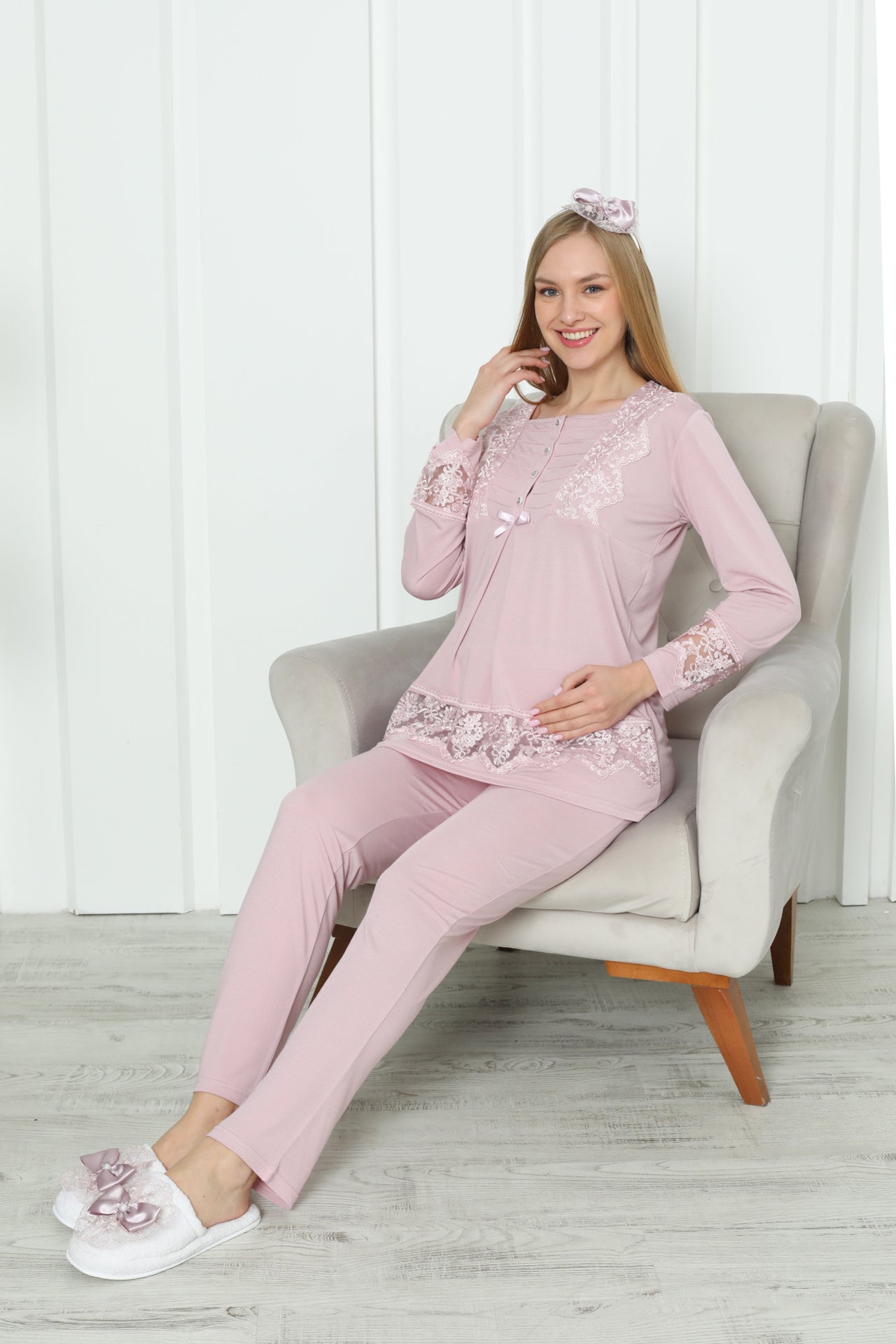 Hamile Pijama Takım Havuz Yaka Şık Dantel Detay Düğmeli Emzirmeli Pamuk Viskon Lohusa Takımı 1171