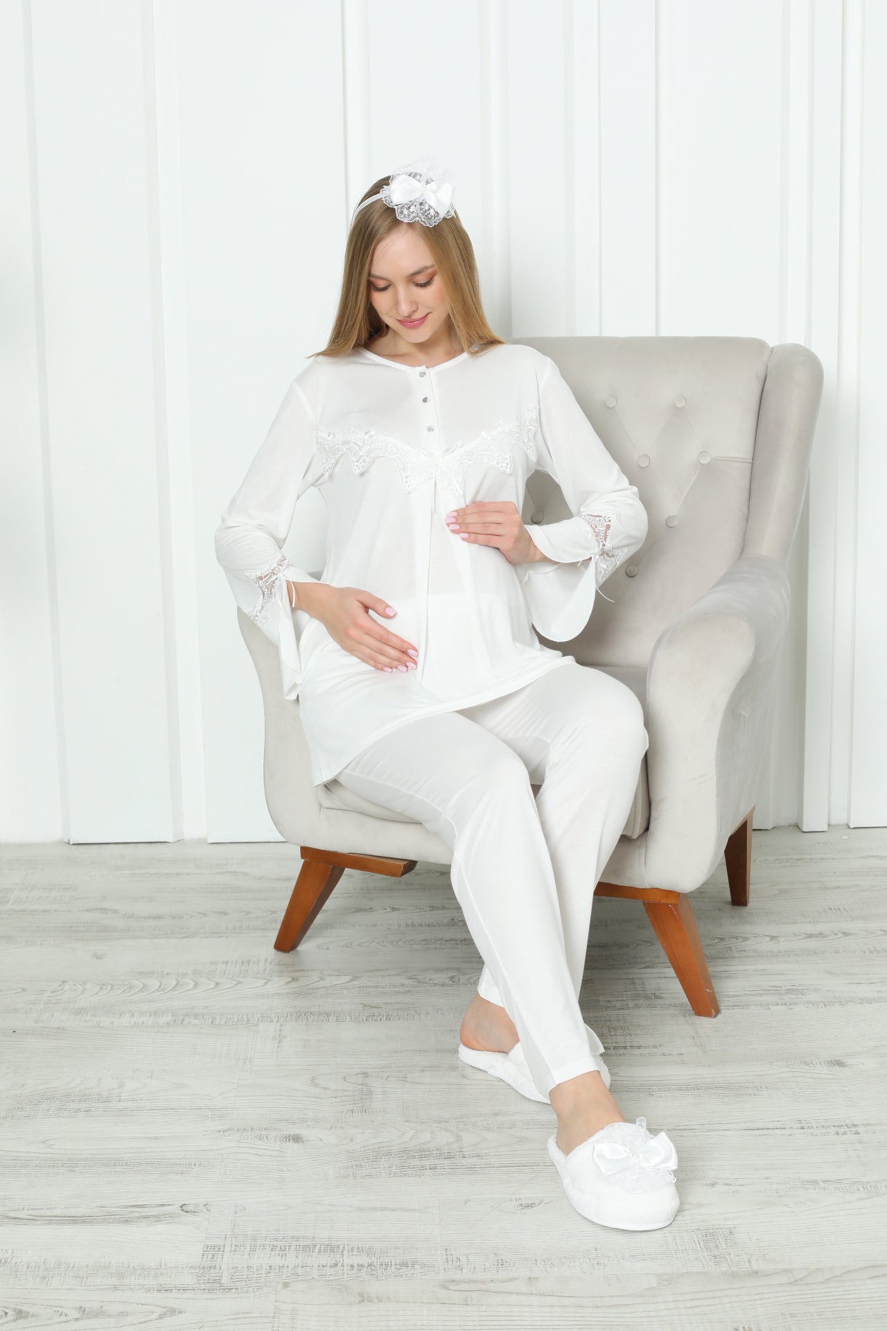 Hamile Pijama Takım Yırtmaçlı Kol Dantel Detaylı Düğmeli Emzirmeli 1170