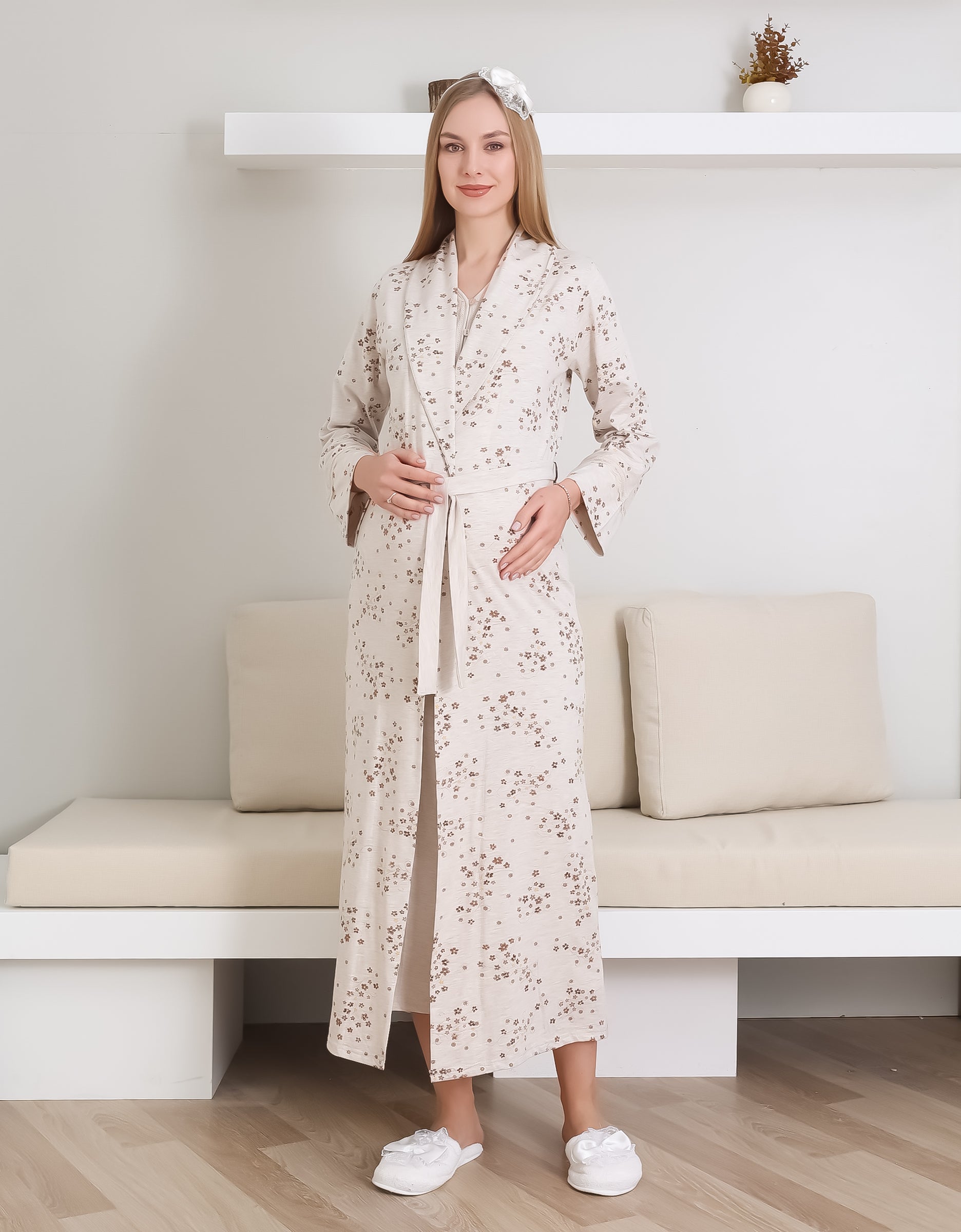 Hamile Gecelik, Pijama ve Sabahlıklı Takım 4'lü Set / Nakışlı Ve Düğmeli Yaka / Pamuklu Penye Kumaş 1172-2289