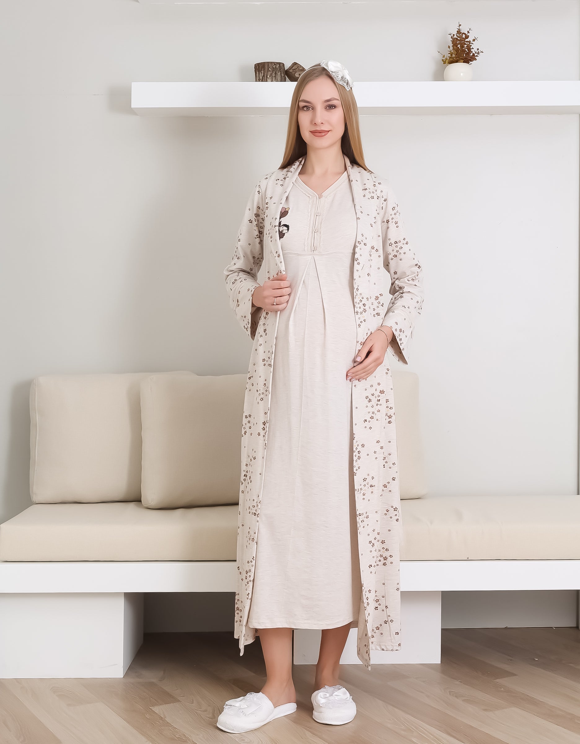 Hamile Gecelik, Pijama ve Sabahlıklı Takım 4'lü Set / Nakışlı Ve Düğmeli Yaka / Pamuklu Penye Kumaş 1172-2289