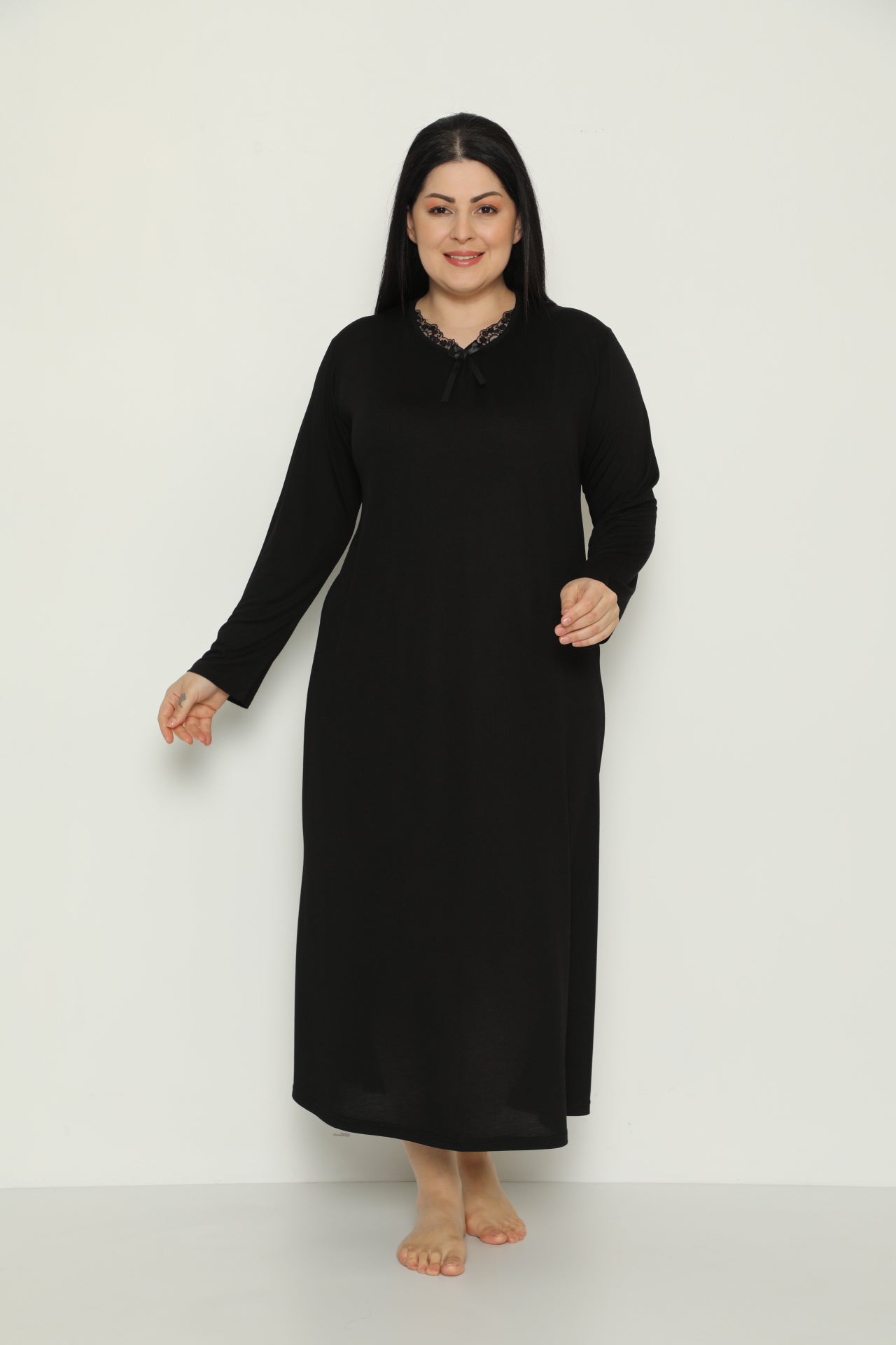 Uzun Kol Dantel Yakalı Anne Geceliği - Pamuklu Esnek Viskon Kumaş - 1011