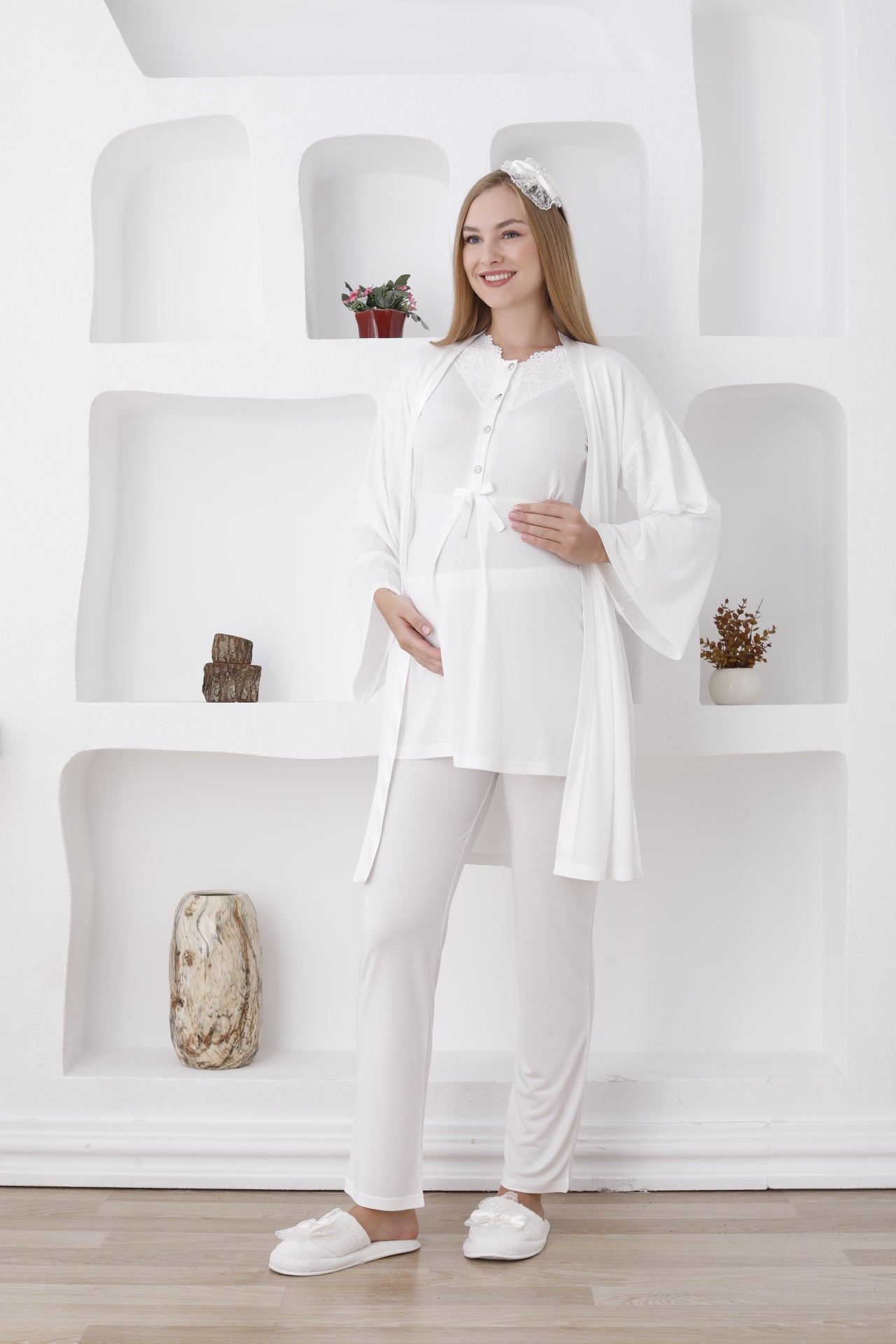 Hamile Giyim / Düğmeli Ve Uzun Kollu Pijama Ve Sabahlıklı Takım - 3420
