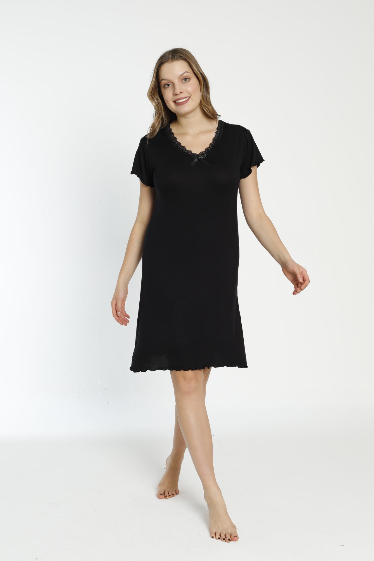 Kısa Kollu Pamuklu Kadın Gecelik / Büyük Bedenli