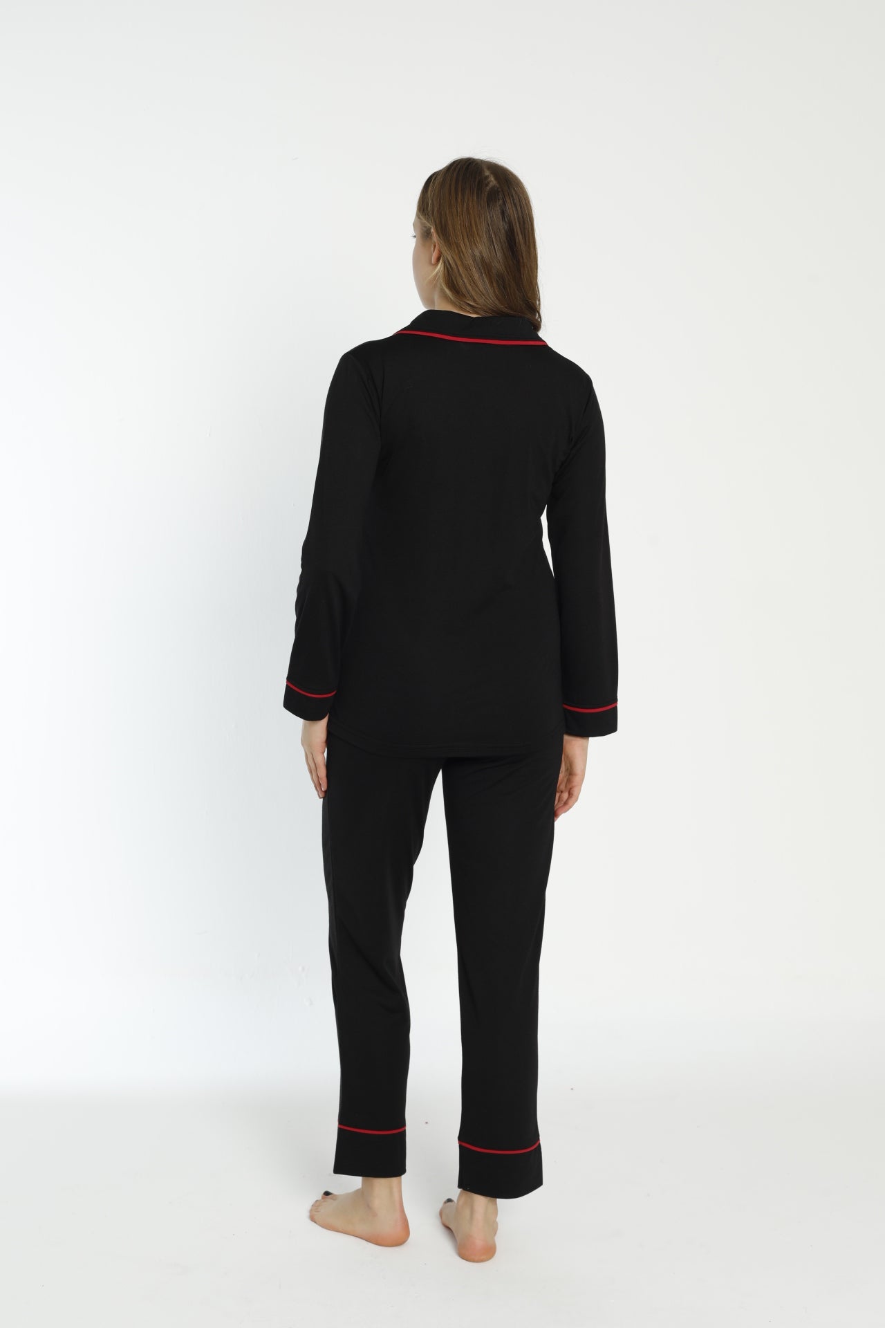 Uzun Kollu Kadın Pijama Takımı - Düğmeli ve Saten Detaylı - 0219