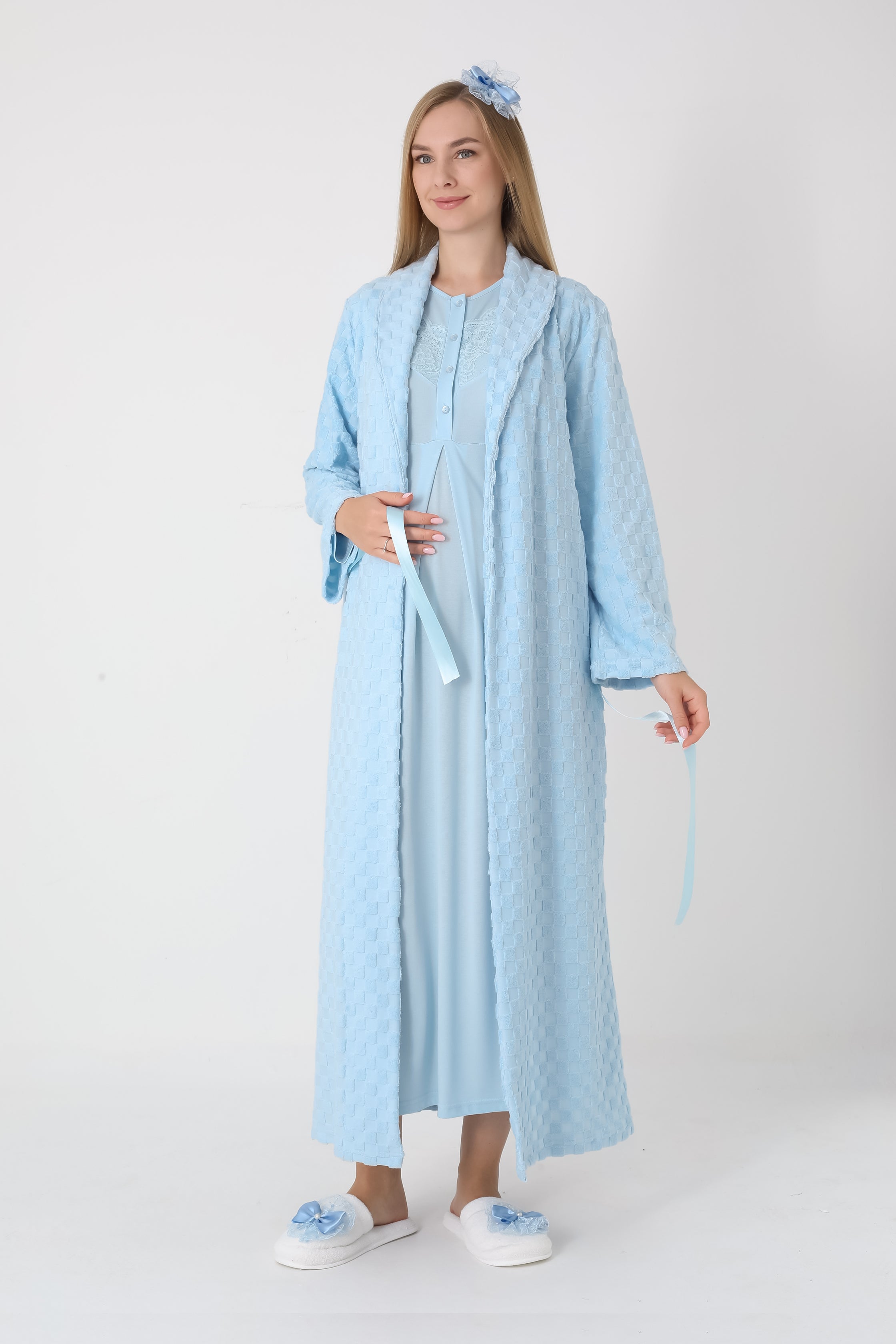 Hamile Lohusa Gecelik & Kareli Jakarlı Sabahlık 2’li Set – Viskoz Pamuk Kumaş, Düğmeli Emzirme - 2313