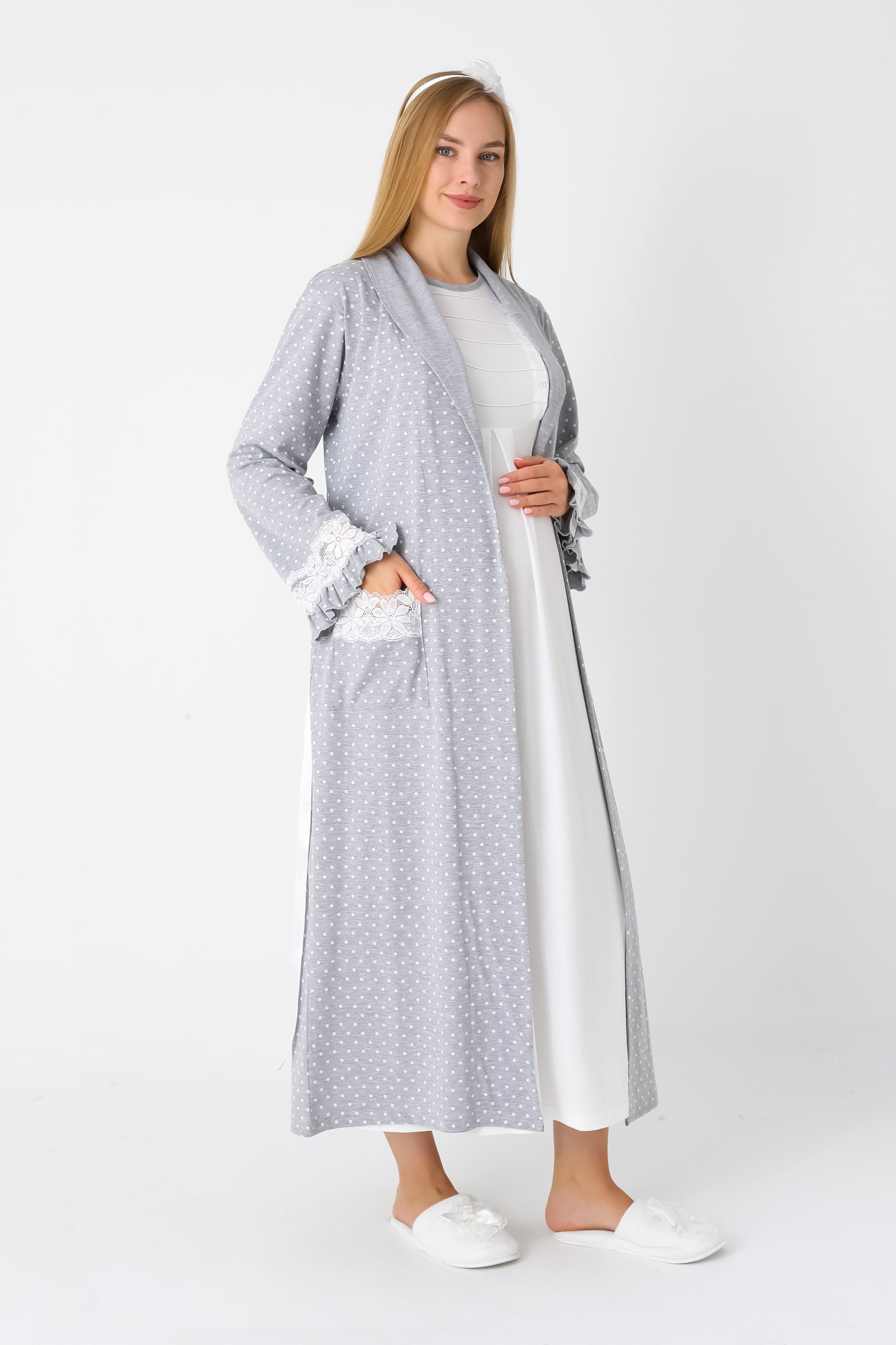 Hamile Lohusa Gecelik & Sabahlık 2’li Set – Puantiyeli Pamuklu Kumaş, Çift Taraflı Düğmeli Emzirme - 2308