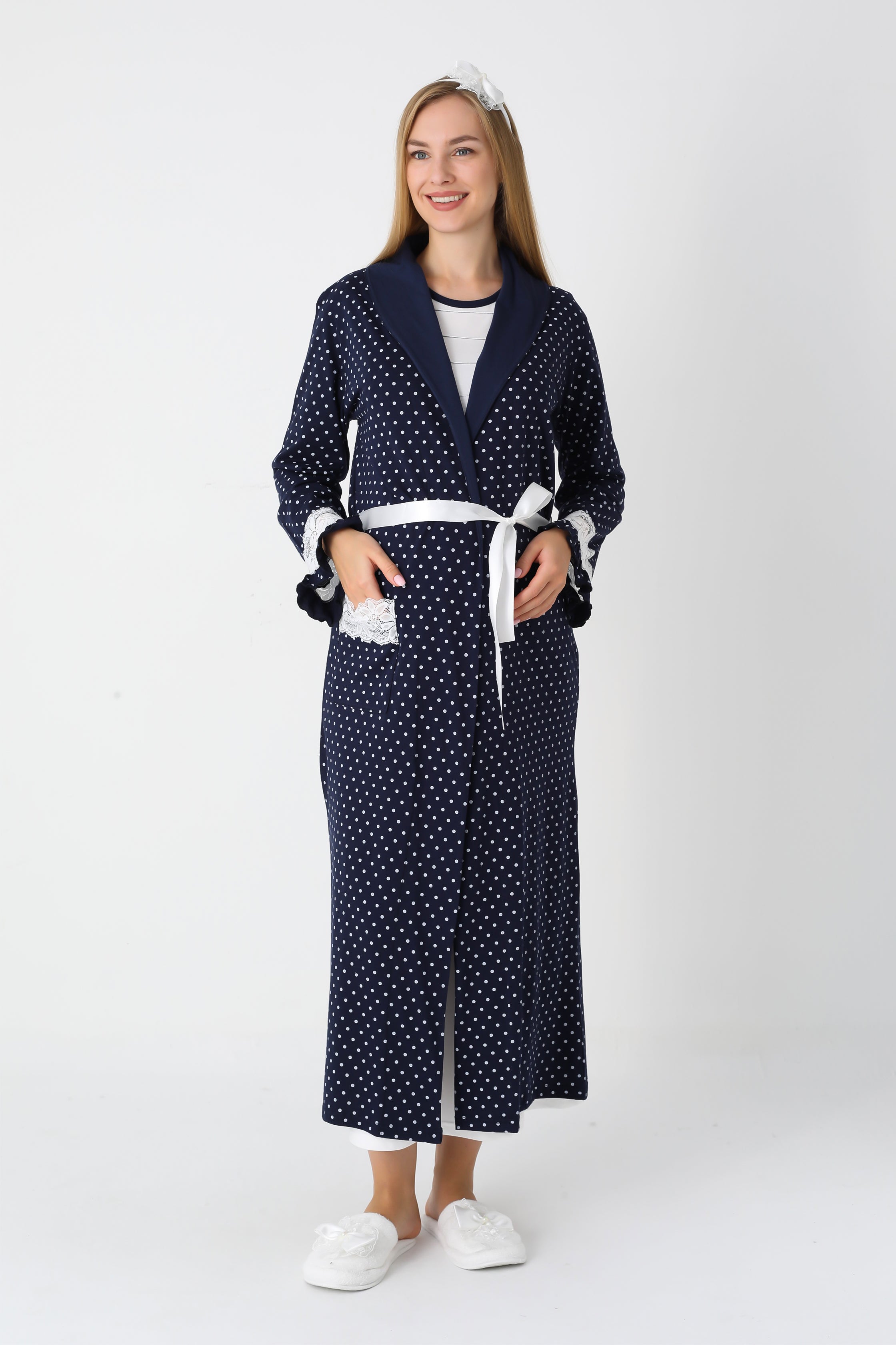 Hamile Lohusa Gecelik & Sabahlık 2’li Set – Puantiyeli Pamuklu Kumaş, Çift Taraflı Düğmeli Emzirme - 2308