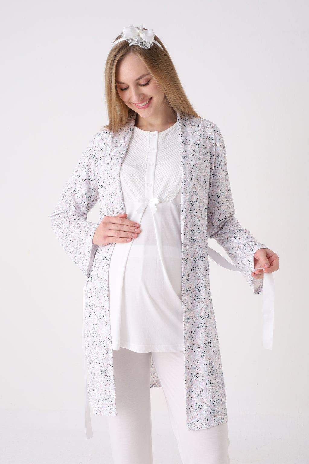 Desenli Sabahlık ve Düğmeli Yaka Detaylı Hamile Pijama ve Sabahlıklı Penye Pamuk Pijama Takımı - 3473