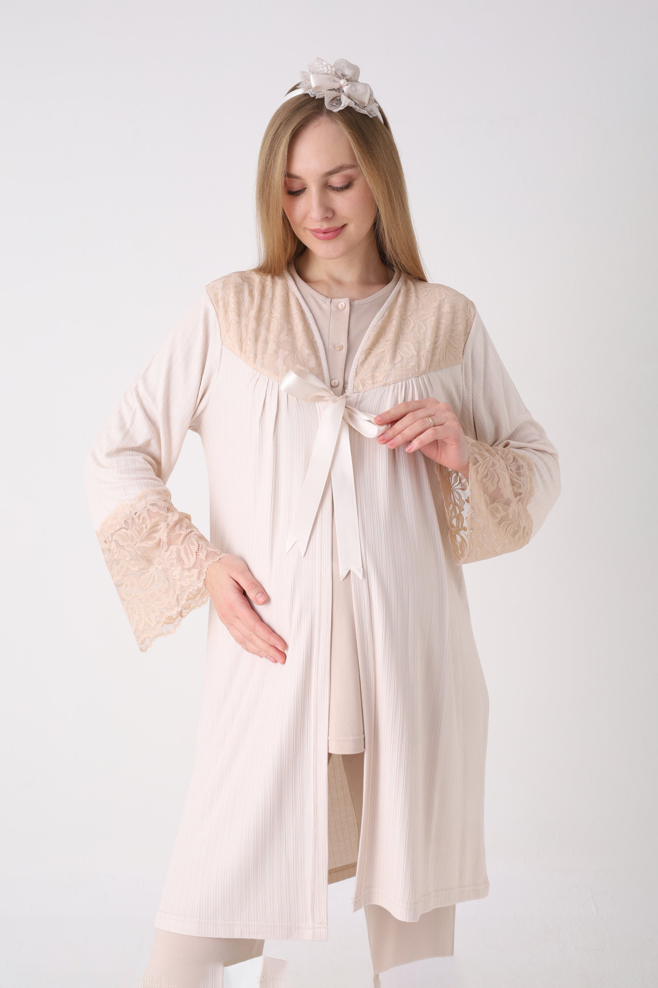Fitilli Dokulu Kolları Geniş Güpürlü 3'lü Lohusa Pijama Takımı - 3472 8