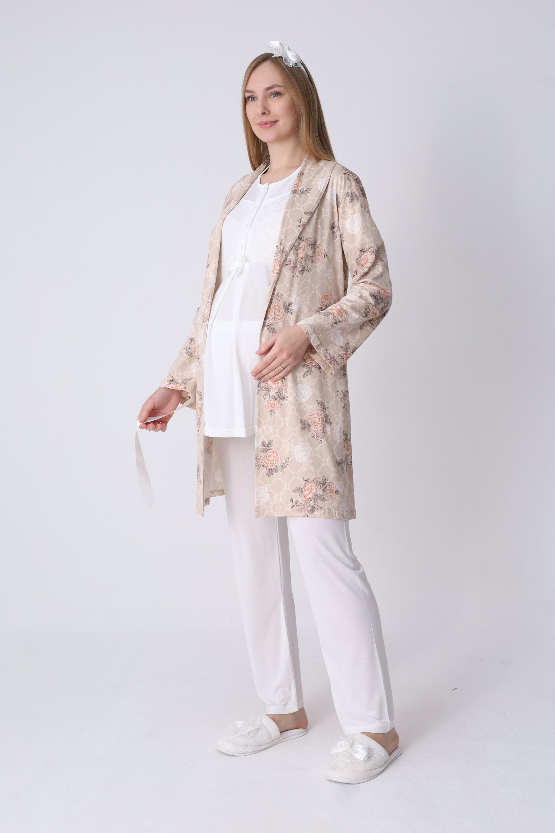 Gül Desenli Sabahlık ve Dantelli 3’lü Emzirme Pijama Seti - 3465 1