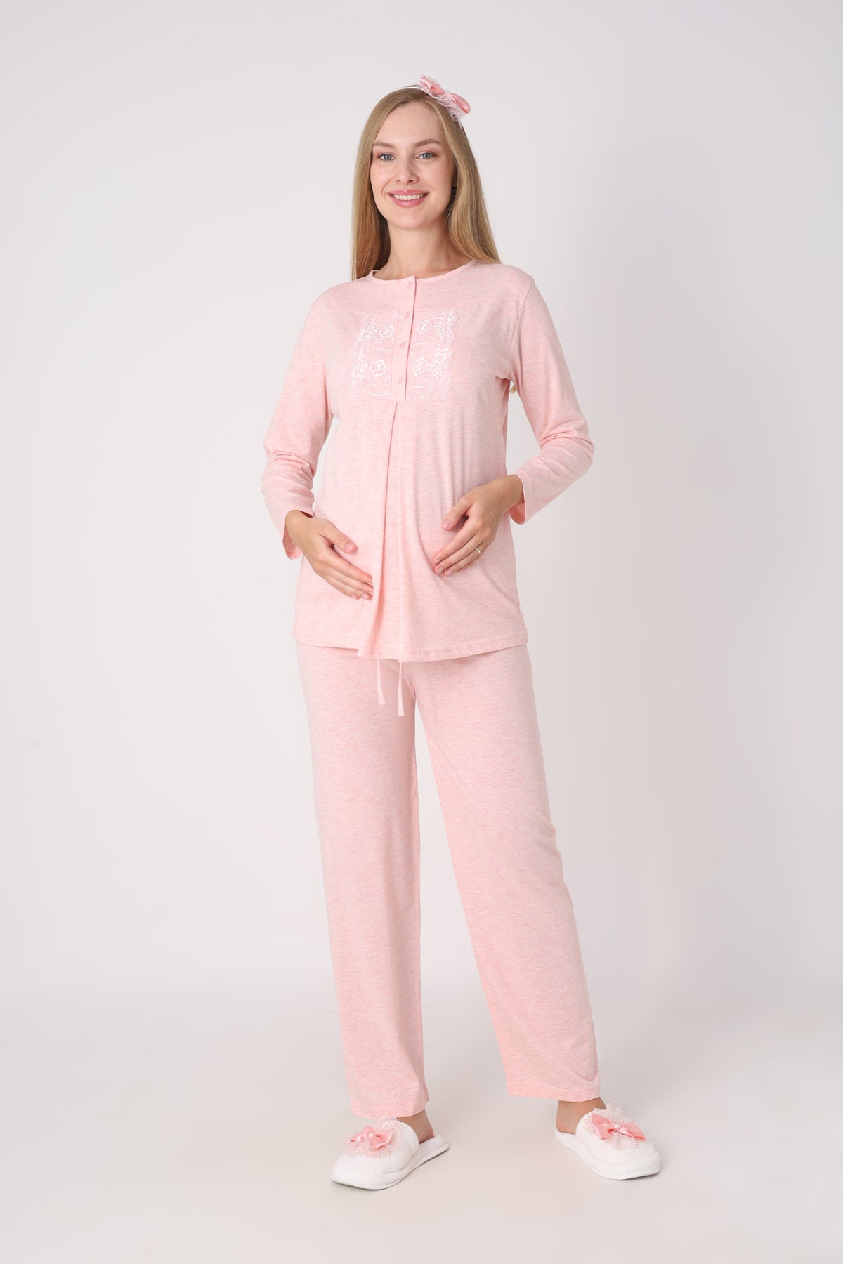 Hamile Pijama ve Sabahlık Takımı – 3’lü Lohusa Seti, Kendinden Desenli Sabahlık ve Dantelli Üst - 3482 24
