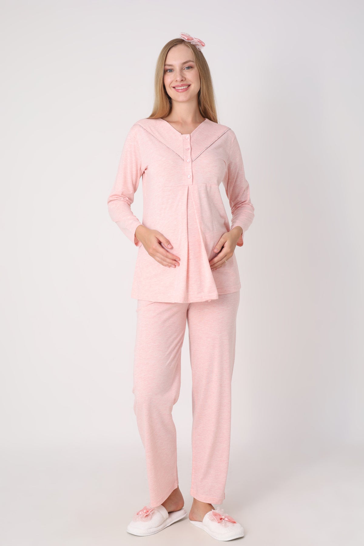 Hamile Pijama ve Sabahlık Takımı – 3’lü Lohusa Seti, Geometrik Desen Sabahlık ve Biye Detaylı Üst - 3483 19