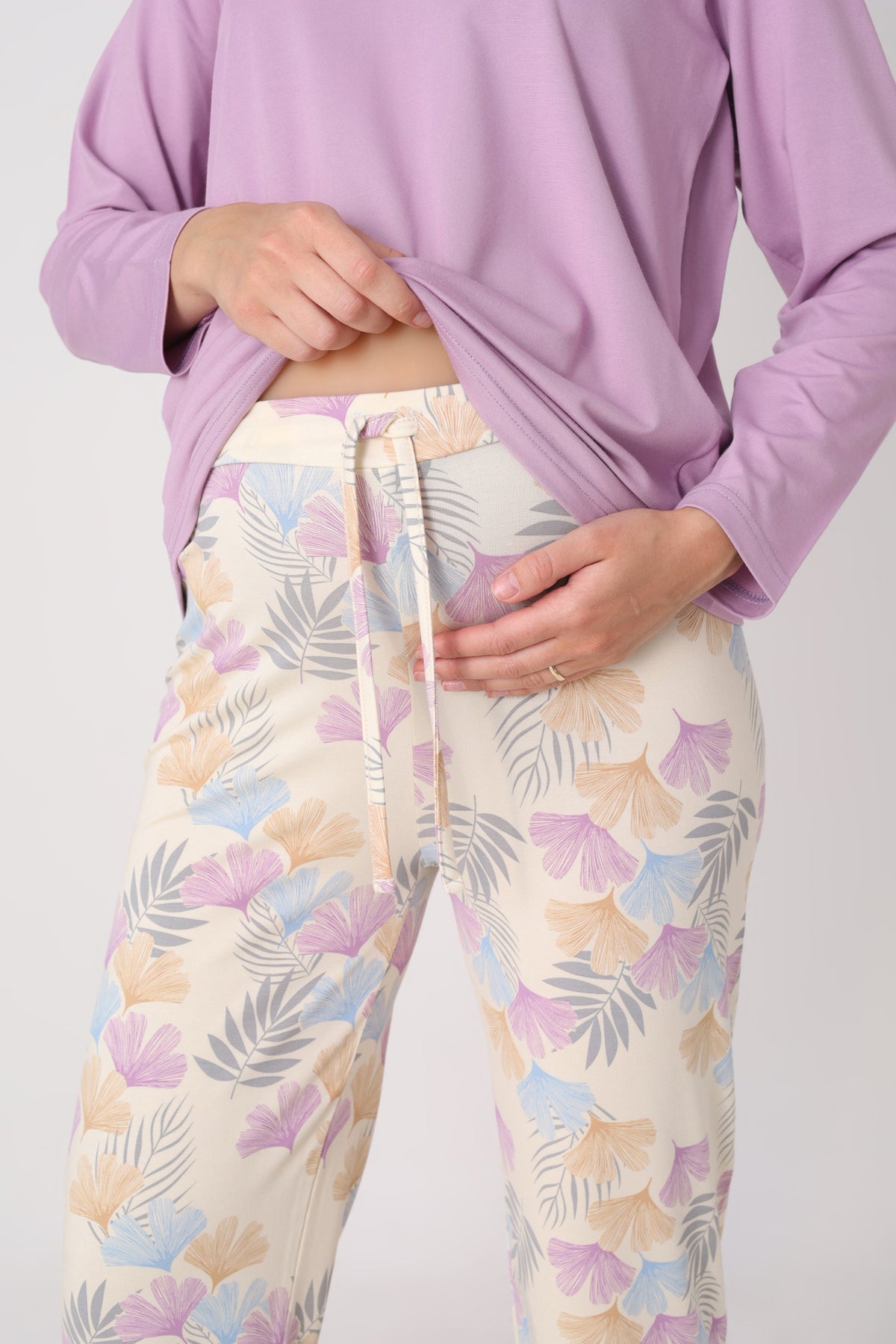 Hamile Pijama Takımı – Lohusa Seti, Desenli Alt ve Gizli Emzirme Panelli Üst Kombini - 1180-81 27