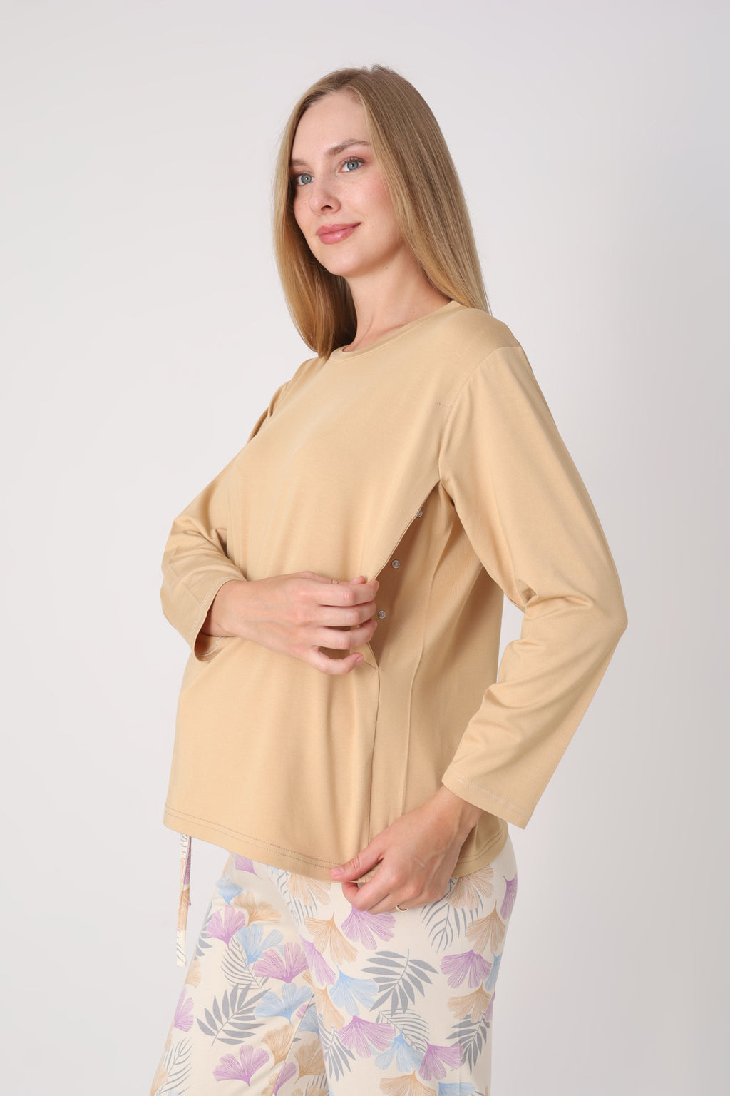 Hamile Pijama Takımı – Lohusa Seti, Desenli Alt ve Gizli Emzirme Panelli Üst Kombini - 1180-81
